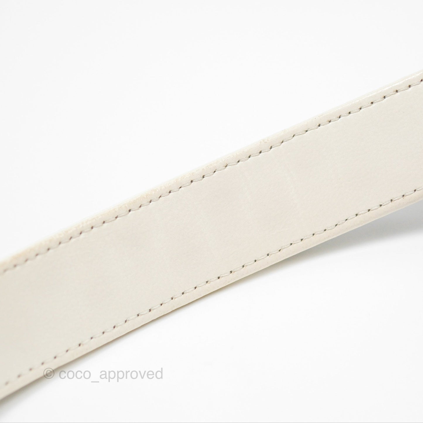 Chanel 19 Small Ivory White Lambskin Mixed Hardware