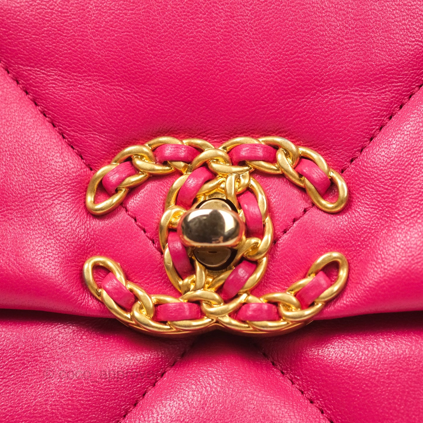 Chanel 19 Large (Medium) Dark Pink Goatskin Mixed Hardware