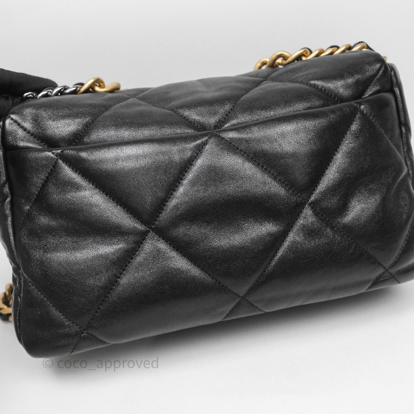 Chanel 19 Medium Black Mixed Hardware