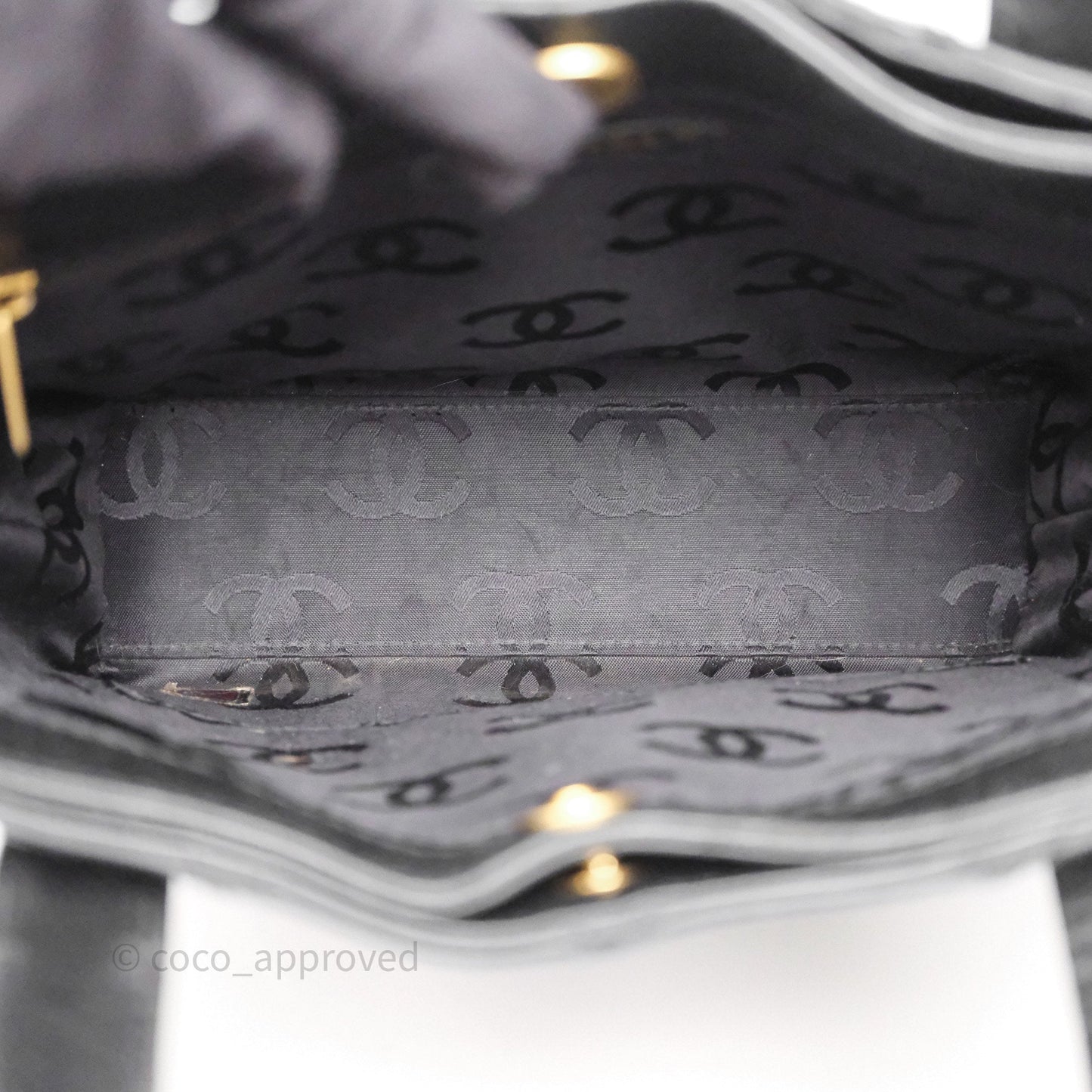 Chanel Vintage Quilted CC Tote Bag Matte Black Calfskin Gold Hardware