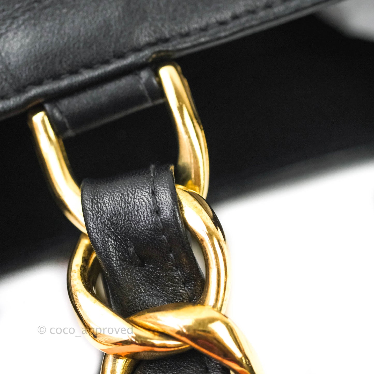 Chanel Vintage CC Chunky Chain Calfskin XL Tote 24K Gold Hardware