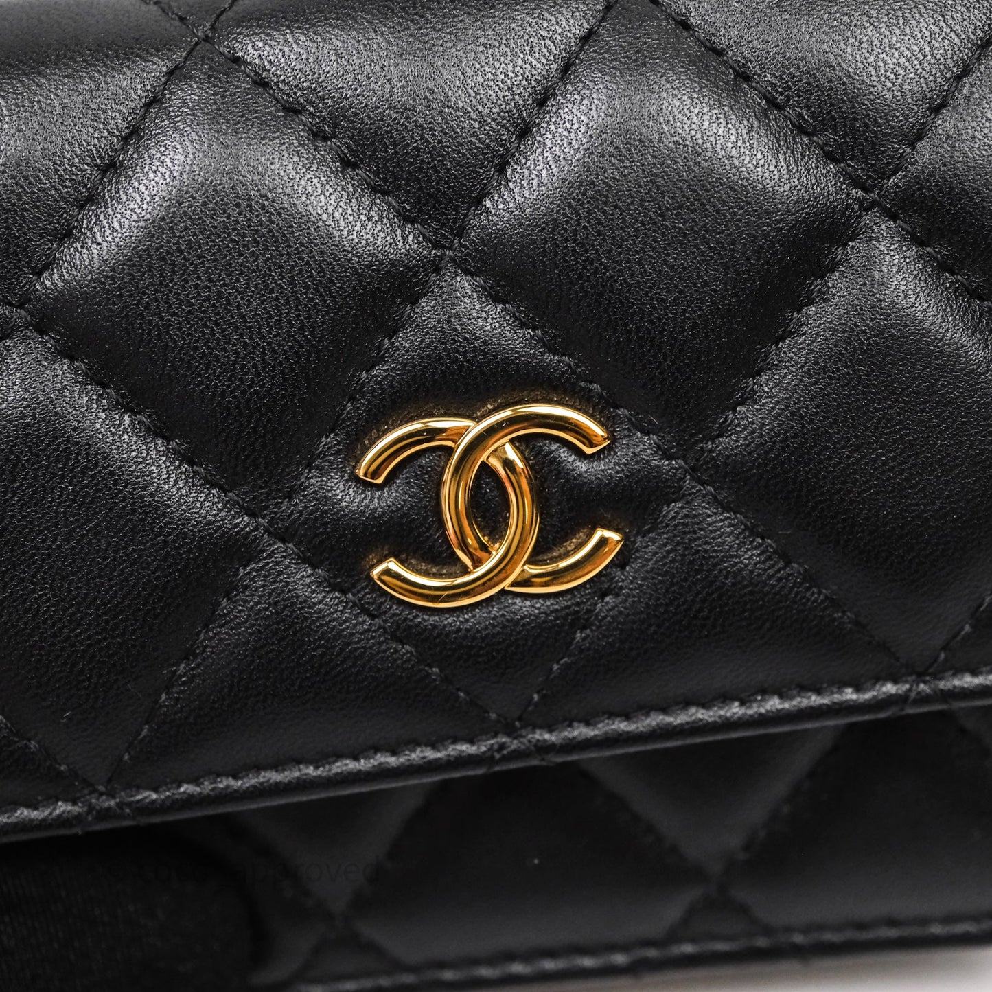 Chanel Jewel Hook Card Holder Black Lambskin Aged Gold Hardware