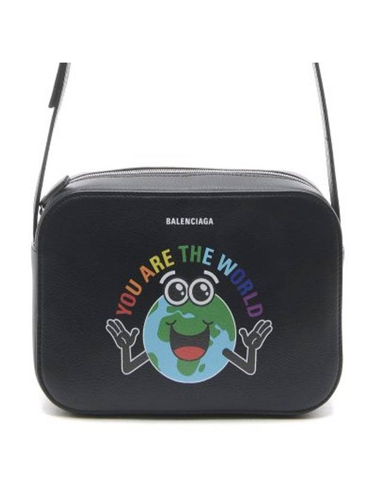 Luxury Balenciaga Everyday Camera Cross Bag Black