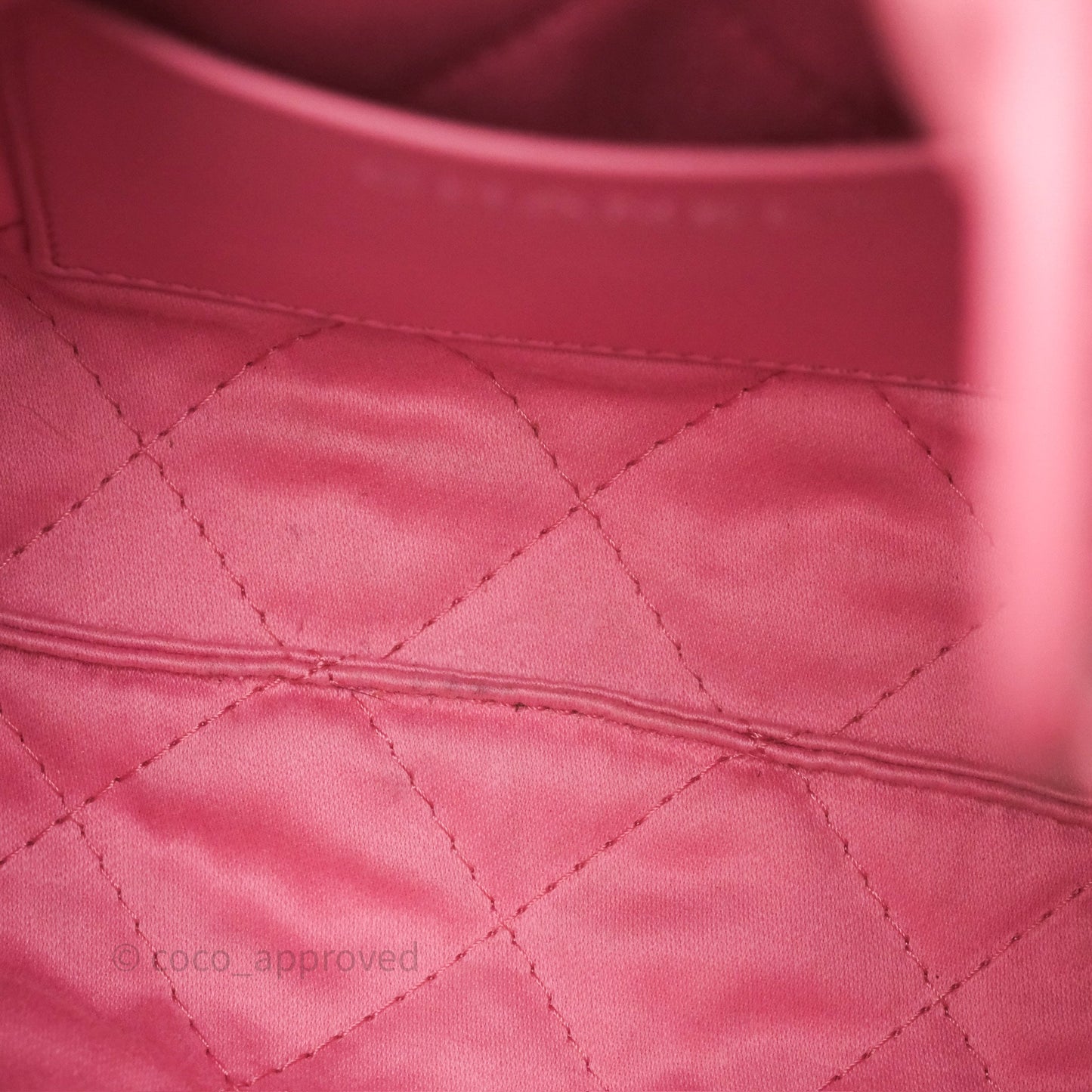 Chanel 22 Mini Bag Pink Shiny Crumpled Calfskin Matte Silver Hardware