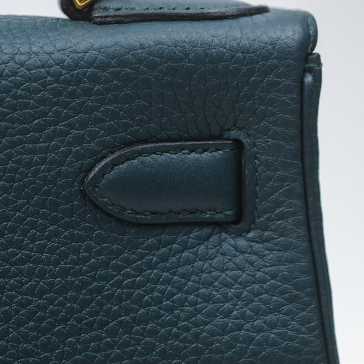 Hermès Kelly 28 Retourne Dark Green Clemence Gold Hardware
