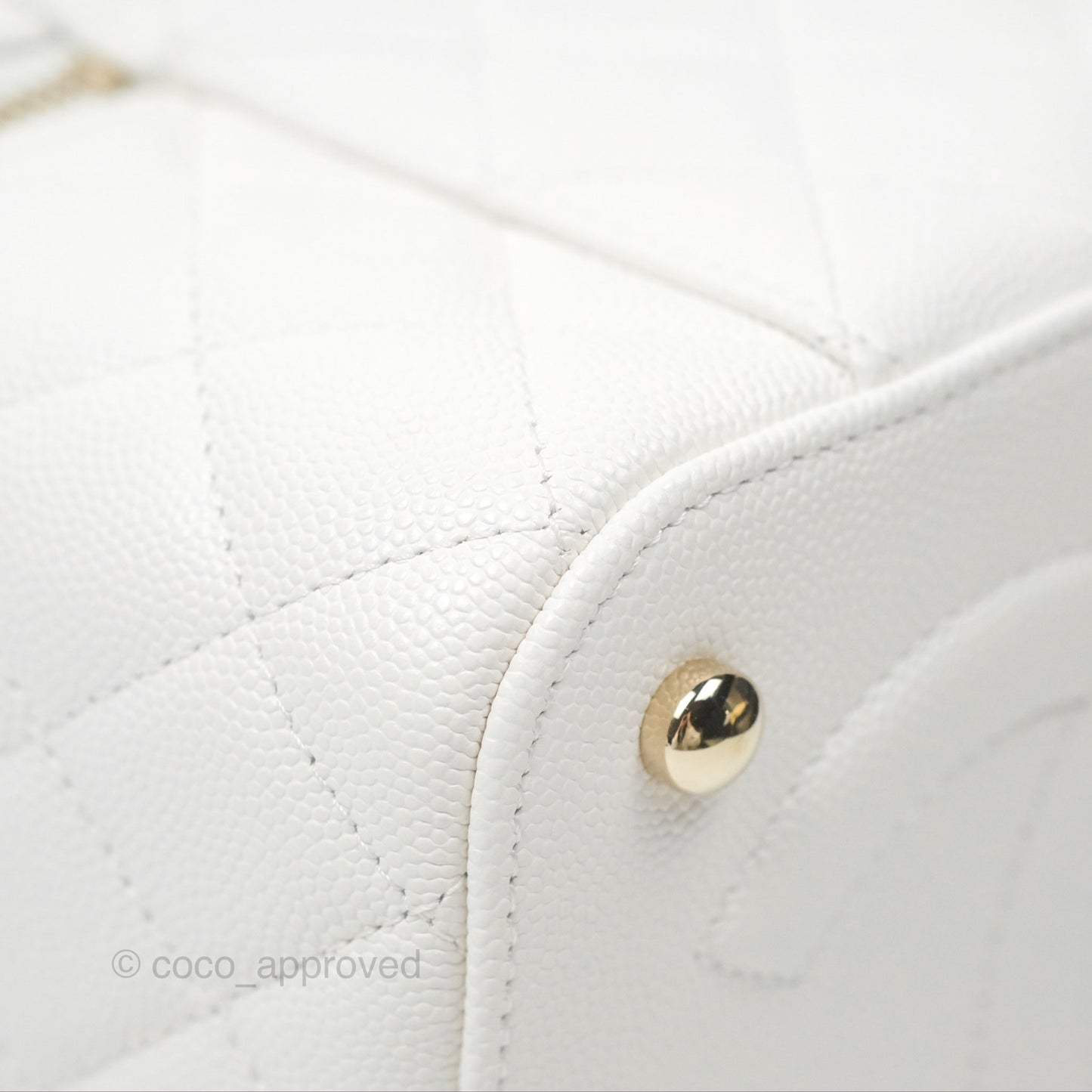 Chanel Quilted Top Handle Vanity Case White Caviar Gold Hardware