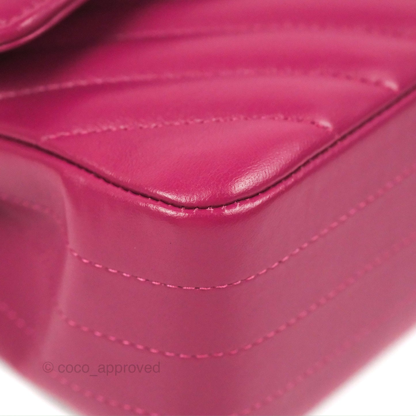 Chanel Medium Classic Flap Chevron Plum Pink Lambskin Gold Hardware