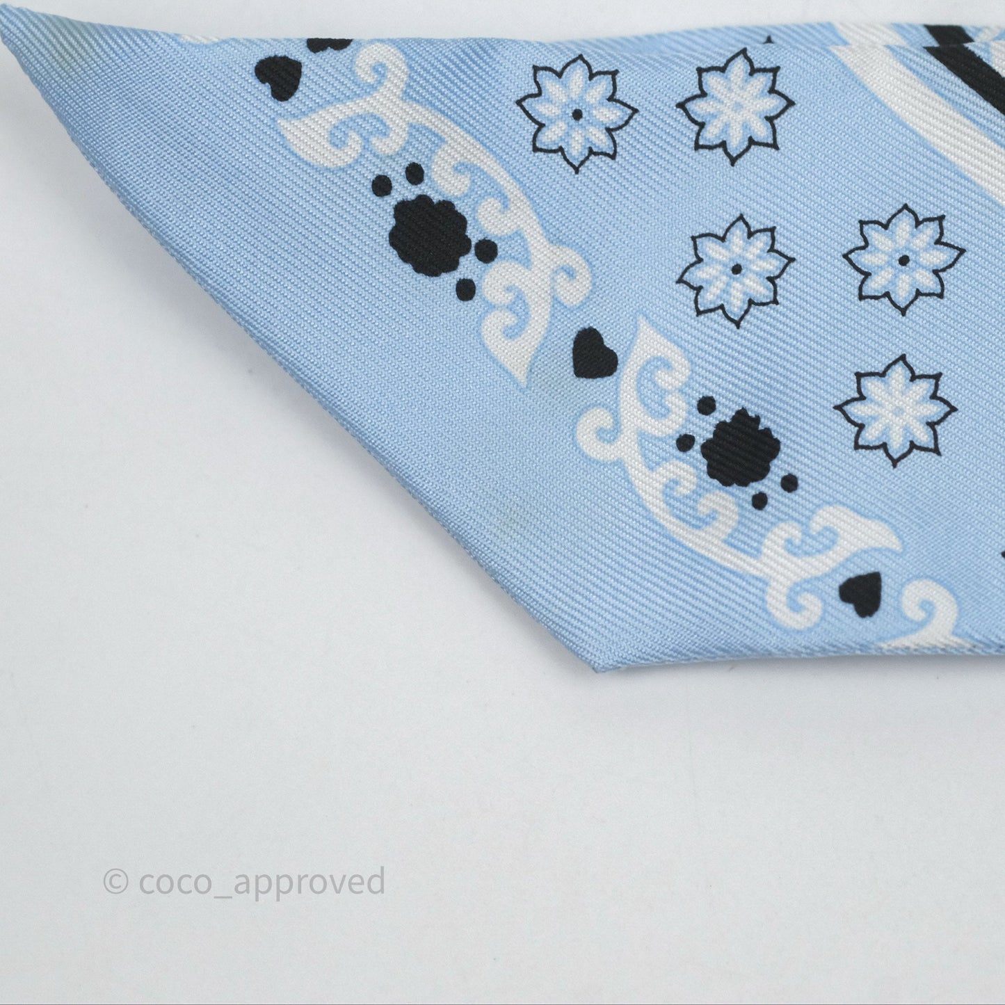 Hermès Peuple Du Vent Blue Oxford Twilly