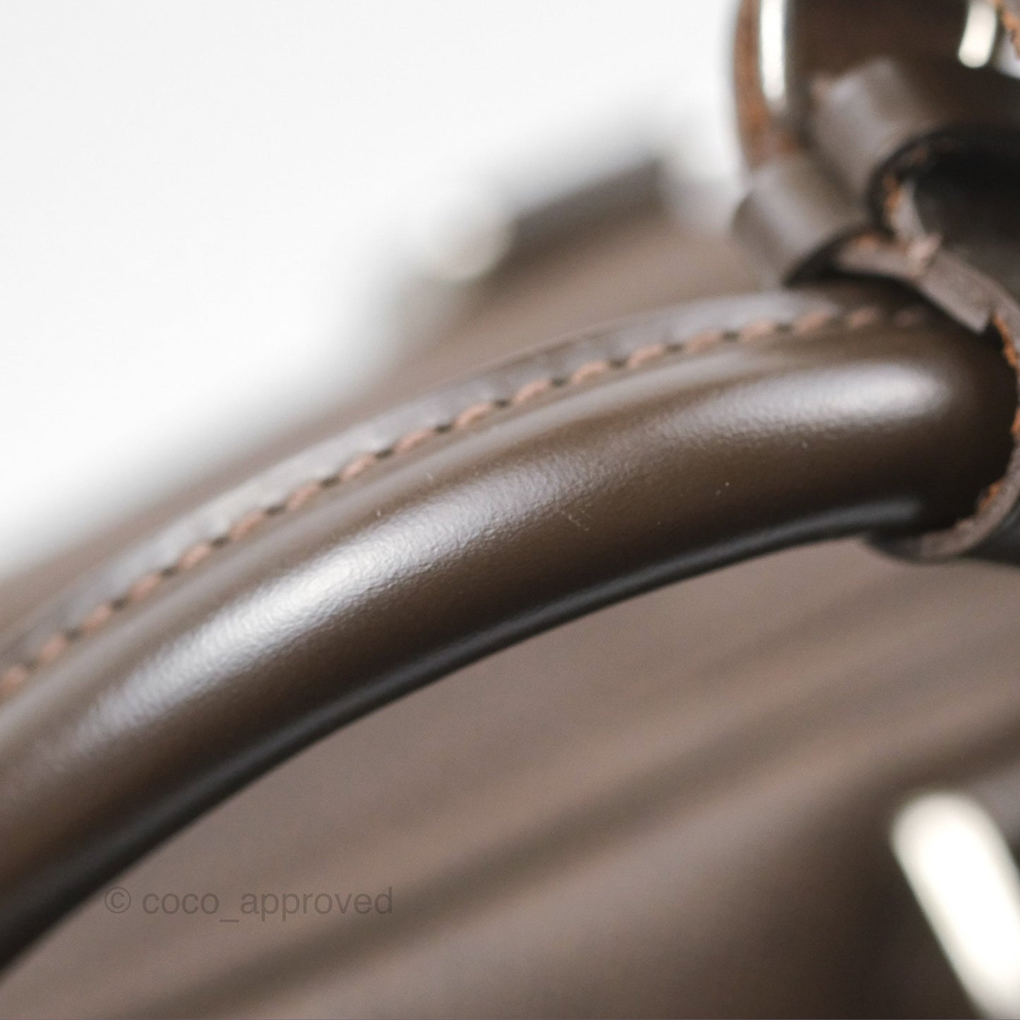 Louis Vuitton Vintage Kendall PM in Brown Taiga Leather