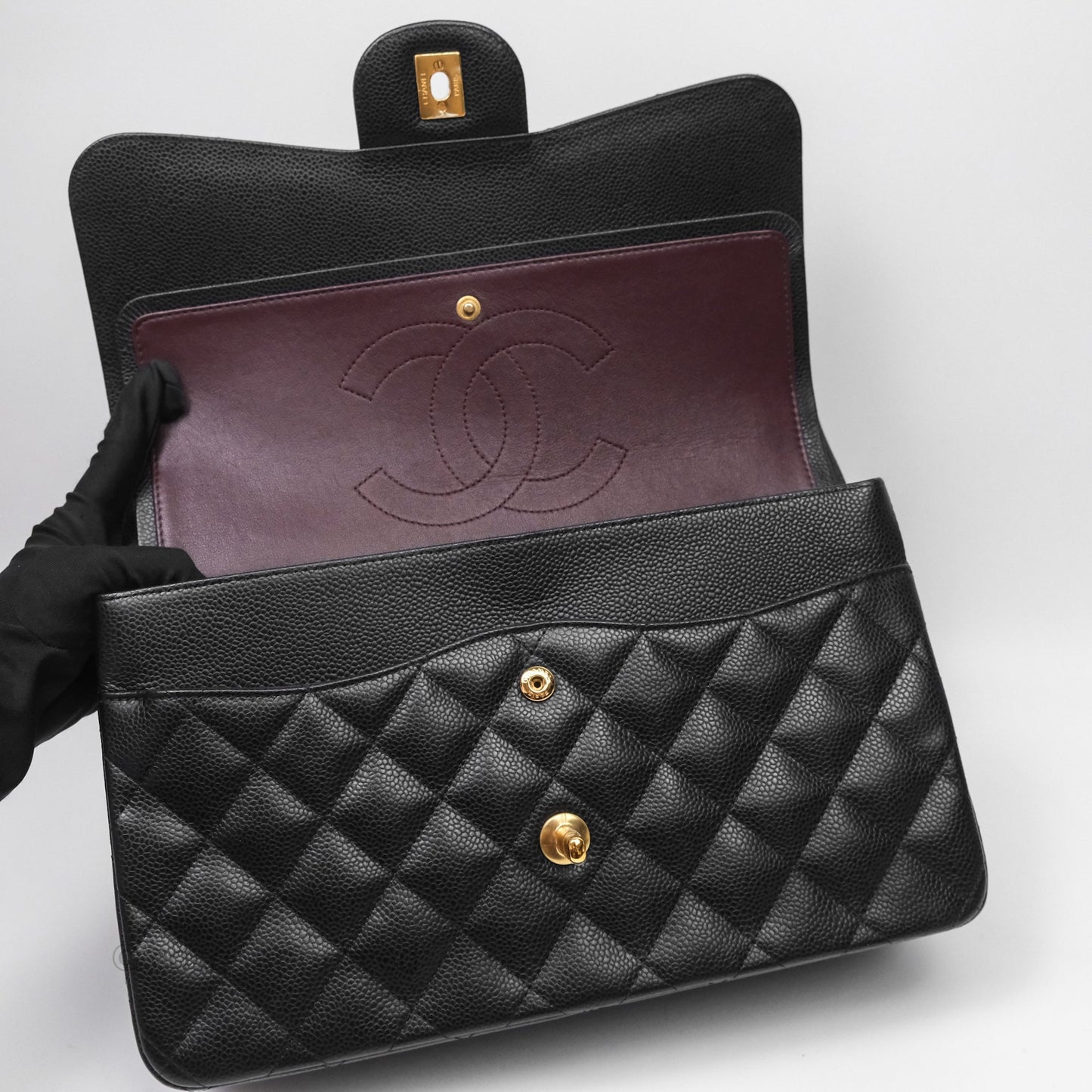 Chanel Jumbo Double Flap Black Caviar Gold Hardware⁣⁣