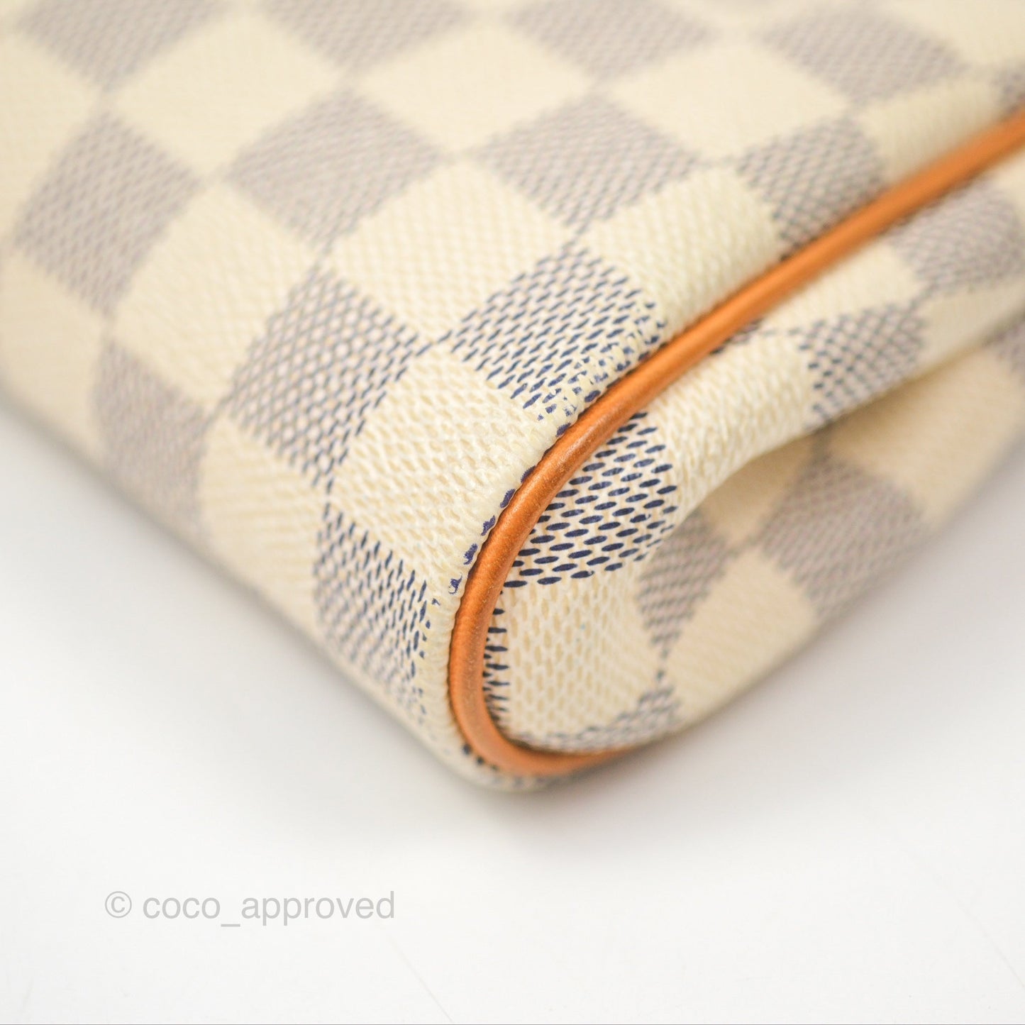 Louis Vuitton Eva Clutch With Strap Damier Azur