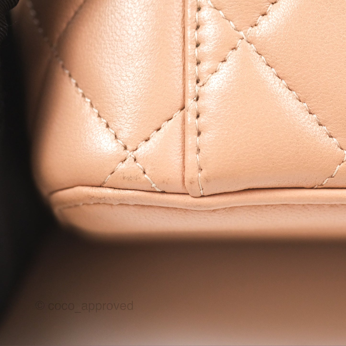 Chanel Vanity Rectangular Top Handle Beige Lambskin Aged Gold Hardware