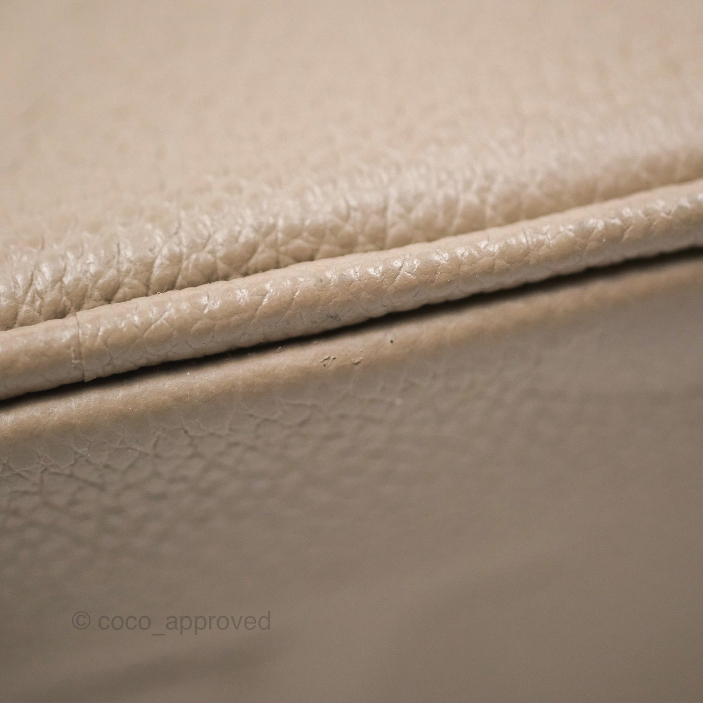 Louis Vuitton Monogram Empreinte Tourterelle Vanity PM Beige Gold Hardware