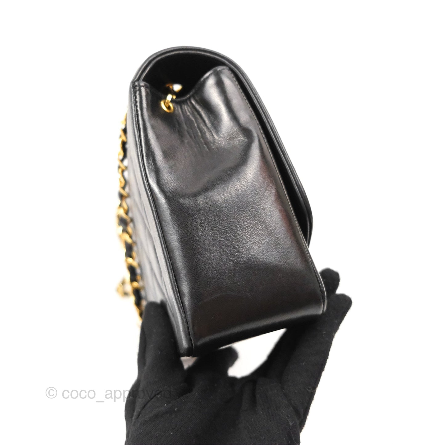 Chanel Vintage Medium Classic Diana Flap Bag Black Quilted Lambskin