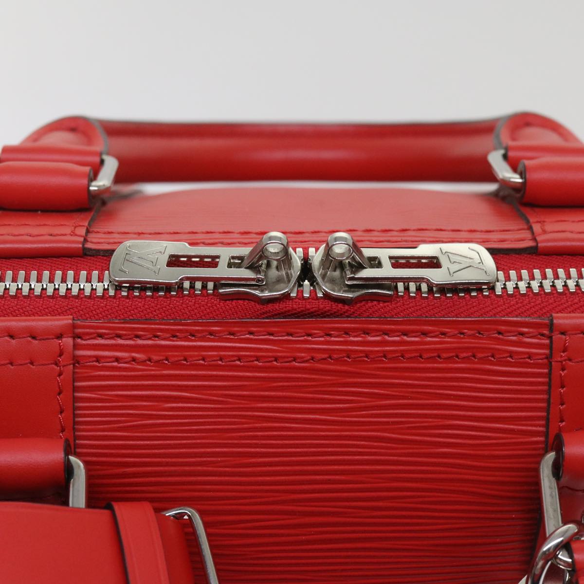 LOUIS VUITTON Epi Supreme Keepall Bandouliere 45 Bag Red M53419 LV 69102S