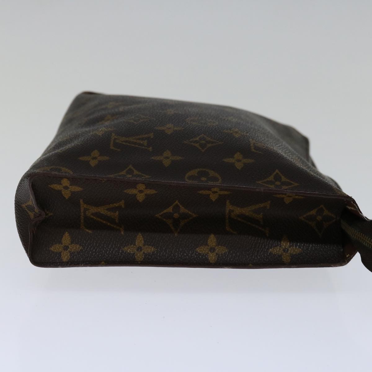 LOUIS VUITTON Monogram Poche Toilette 26 Pouch M47542 LV 69217