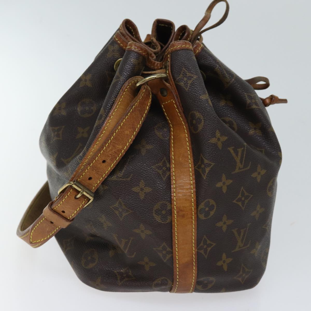 LOUIS VUITTON Monogram Petit Noe Shoulder Bag M42226 LV 69375