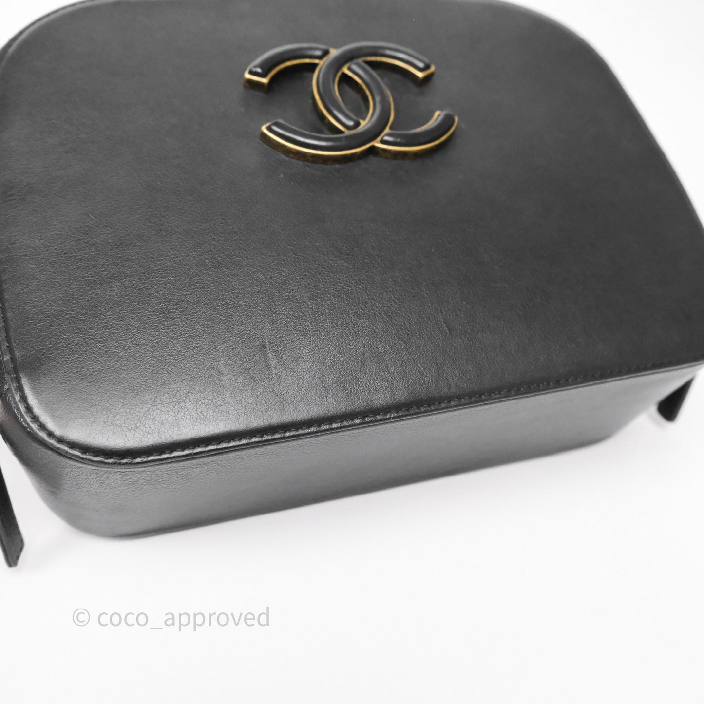 Chanel Coco Curve Vanity Black Calfskin & Goatskin Antique Gold Hardware