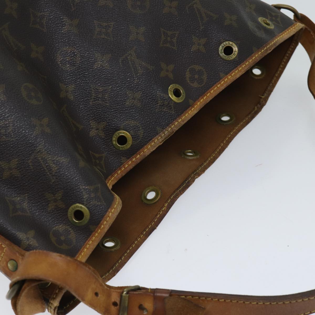 LOUIS VUITTON Monogram Noe Shoulder Bag M42224 LV 69577