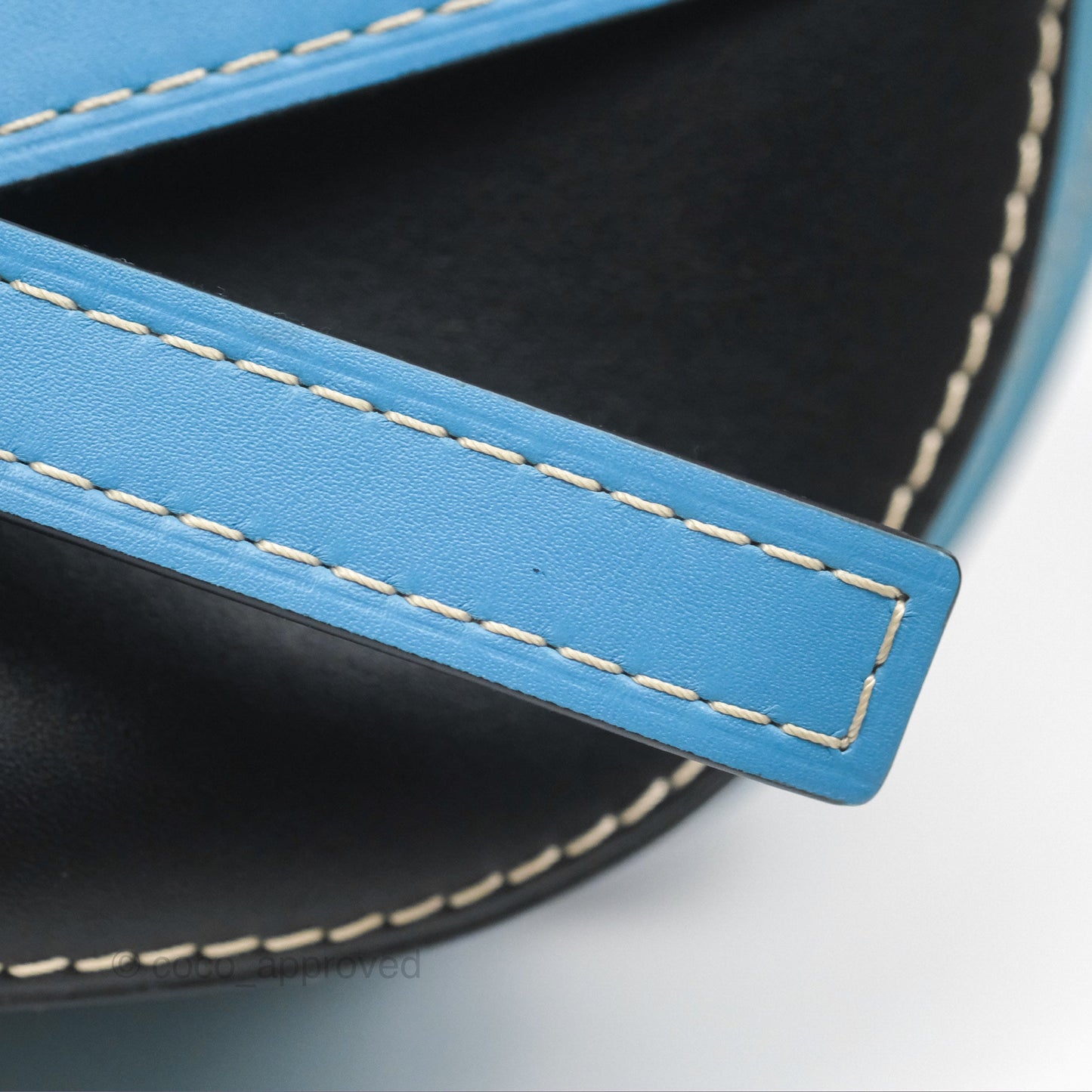 Loewe Small Gate Bag Smooth Calfskin in Black and Blue