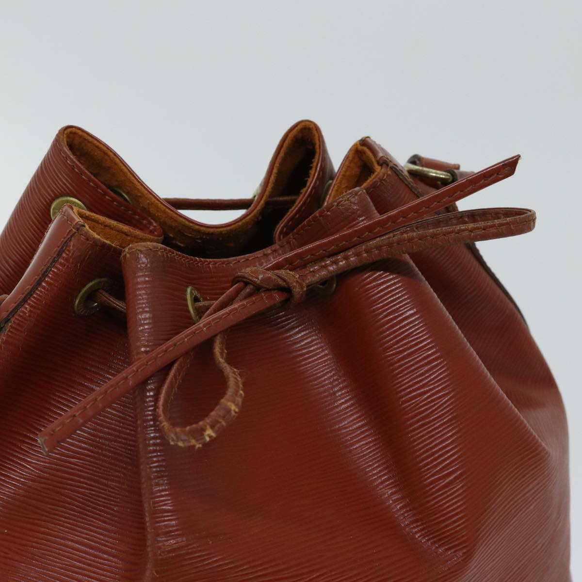 LOUIS VUITTON Epi Petit Noe Shoulder Bag Brown M44103 LV 69701