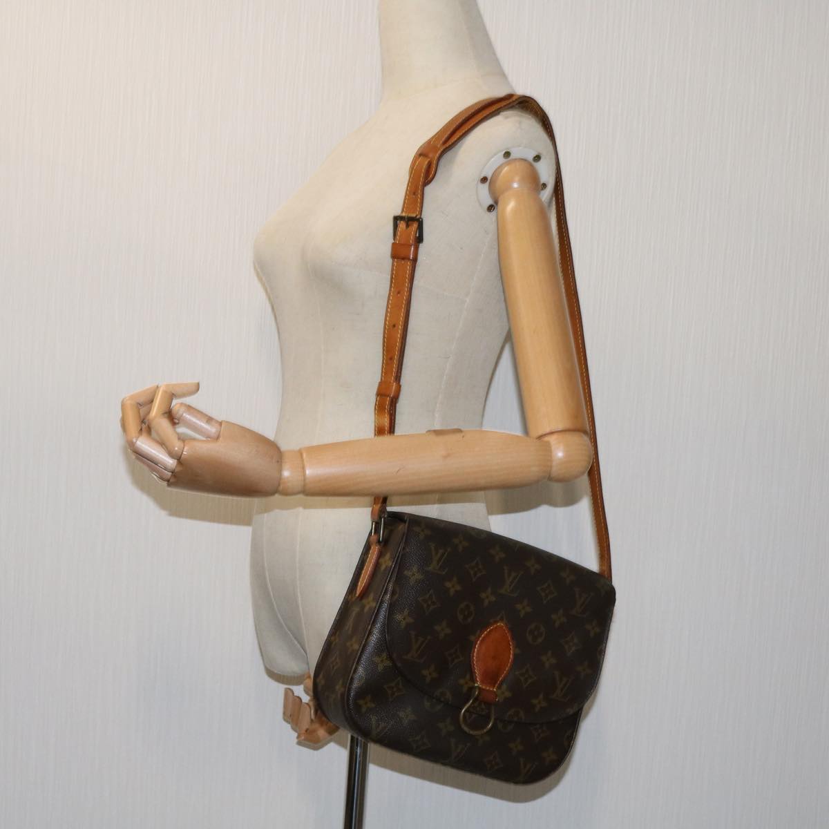 LOUIS VUITTON Monogram Saint Cloud GM Shoulder Bag M51242 LV 69714