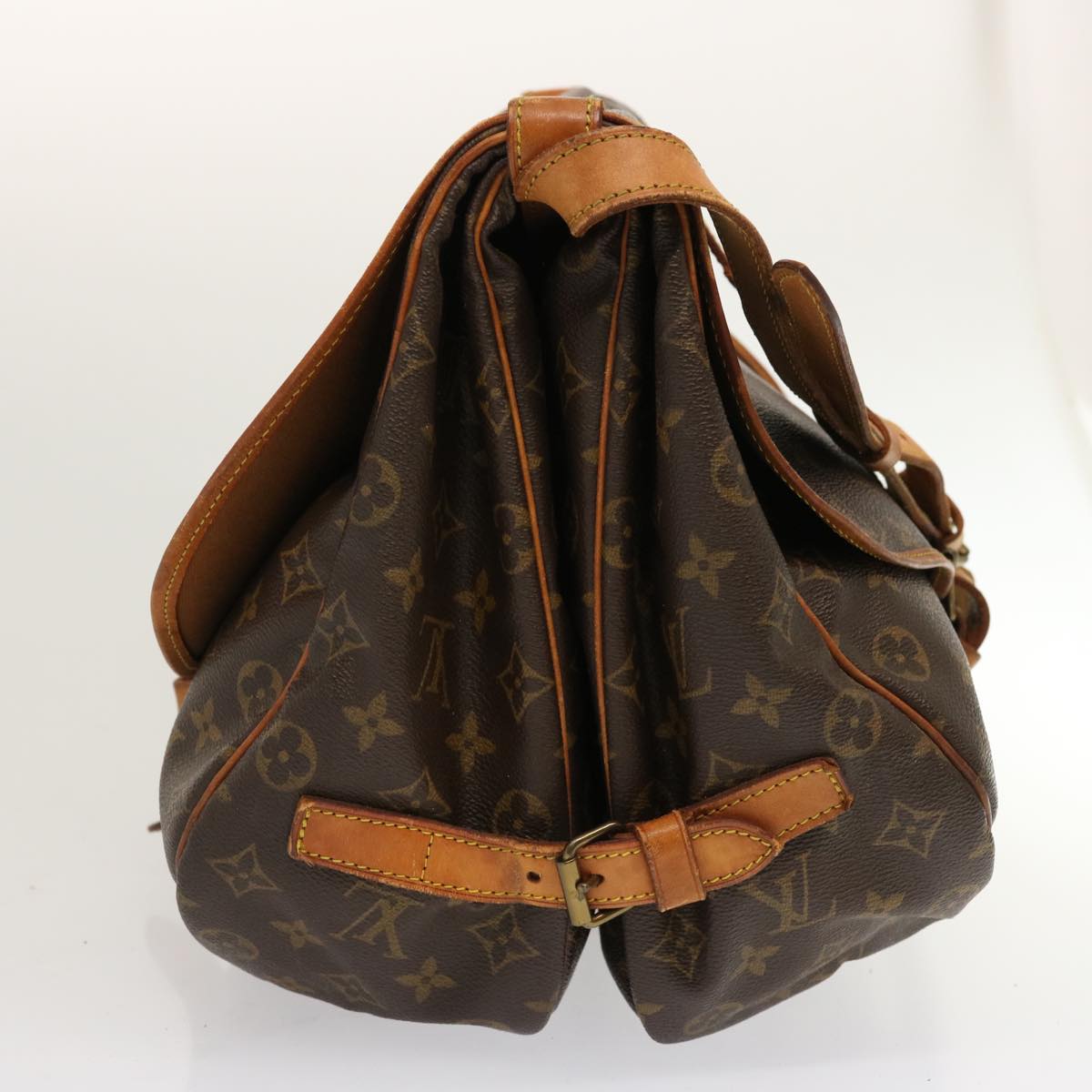 LOUIS VUITTON Monogram Saumur 35 Shoulder Bag M42254 LV 69757