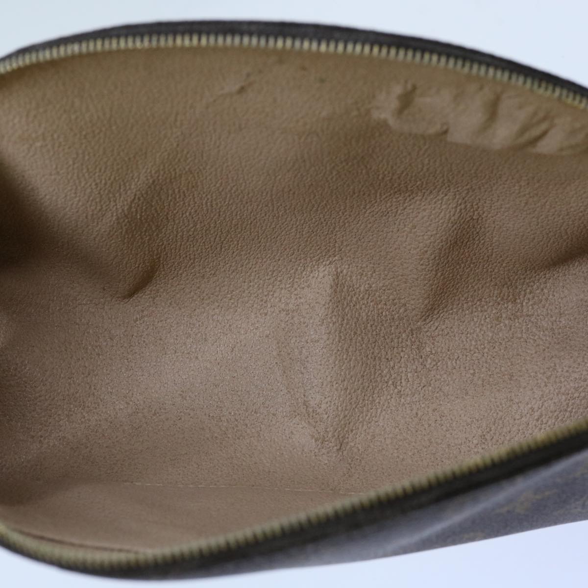 LOUIS VUITTON Monogram Trousse Demi Ronde Cosmetic Pouch M47520 LV 69807