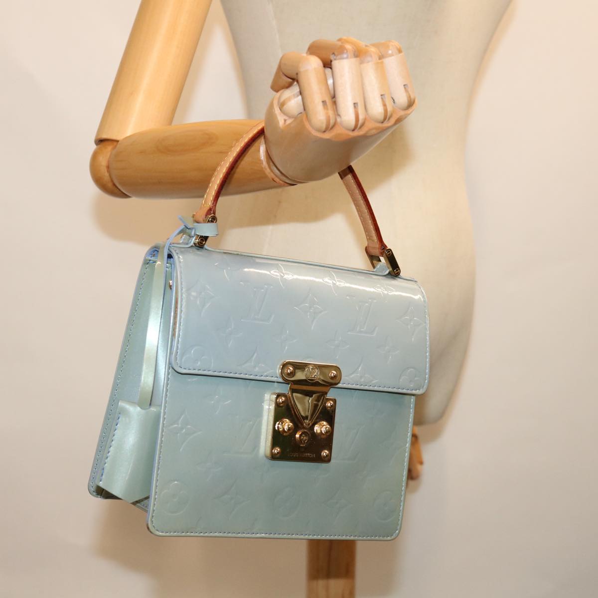 LOUIS VUITTON Monogram Vernis Spring Street Hand Bag Lavande M91216 69847