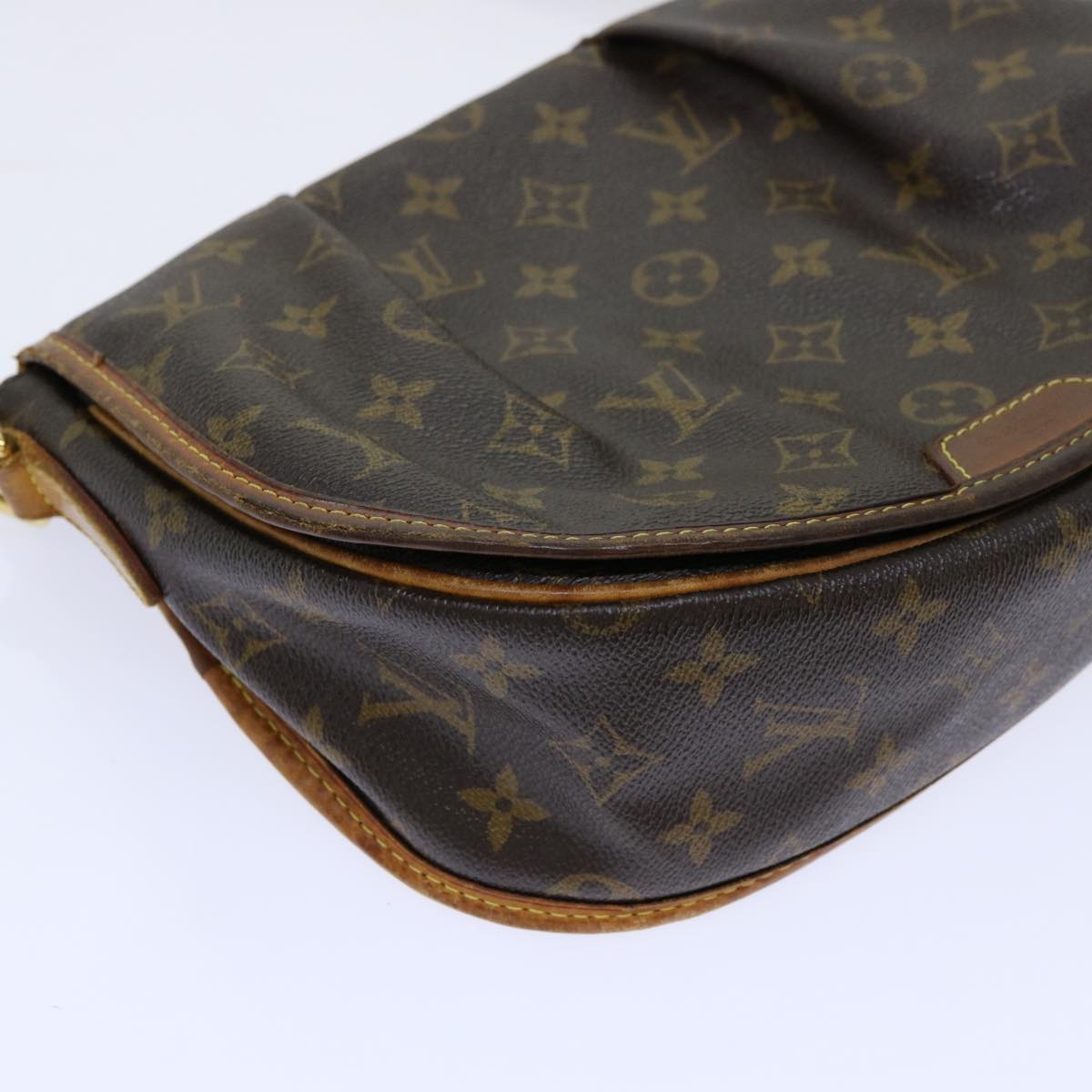 LOUIS VUITTON Monogram Menilmontant PM Shoulder Bag M40474 LV 69878