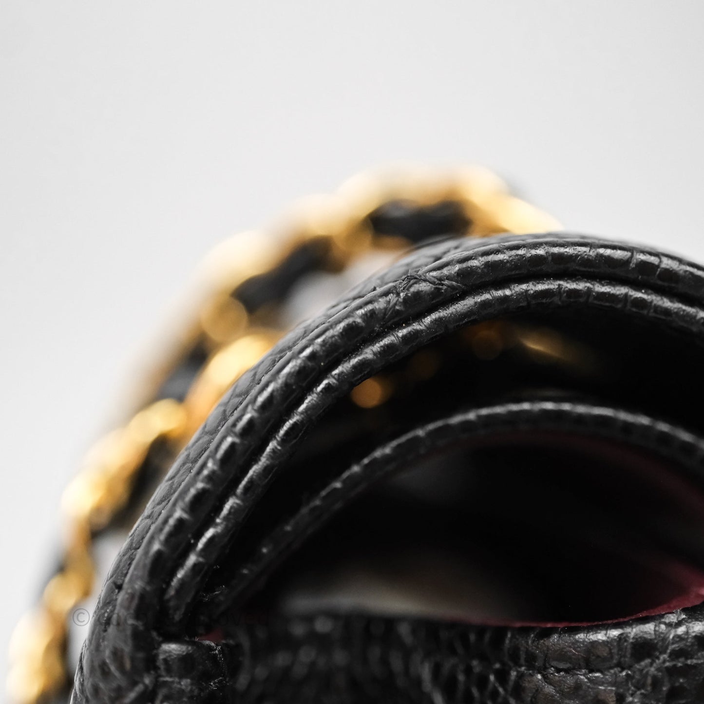 Chanel Classic M/L Medium Flap Quilted Black Caviar Gold Hardware