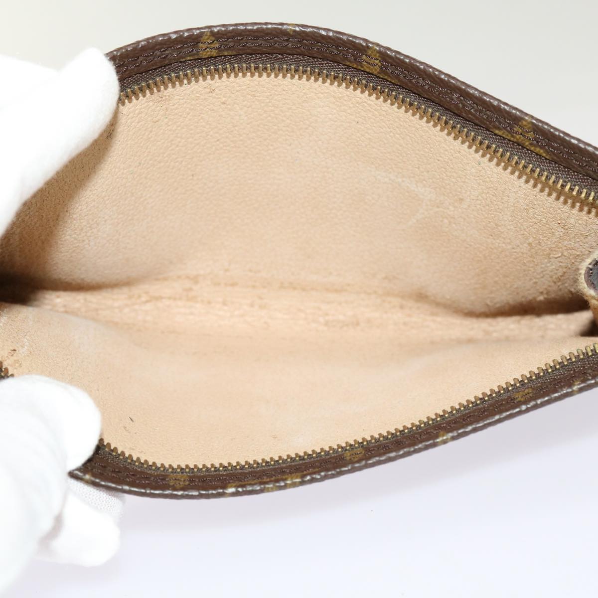 LOUIS VUITTON Monogram Bucket GM Pouch Accessory Pouch LV 69937