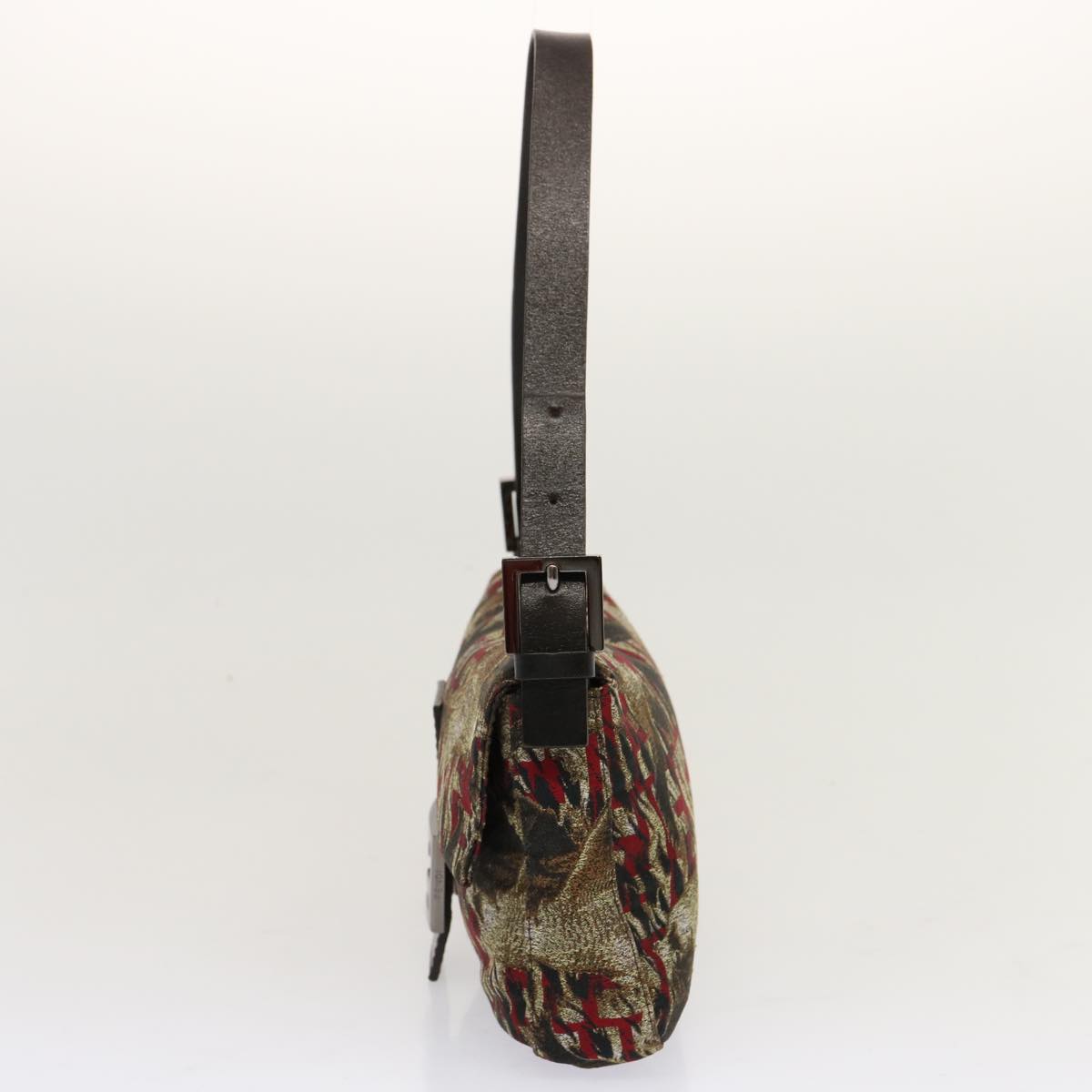 Luxury FendiZucca Canvas Mamma Baguette Shoulder Bag Brown Red69972A