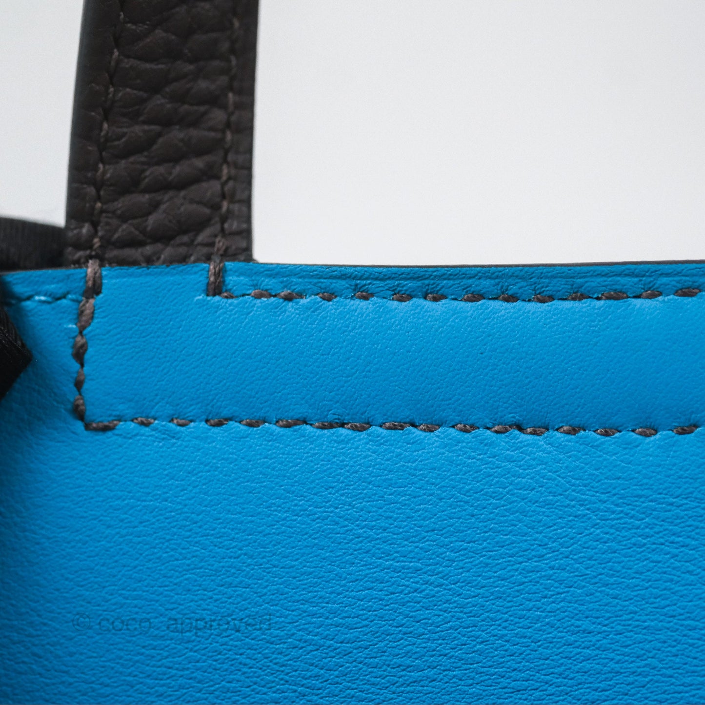 Hermès Halzan 25 Macassar 3S/ Bleu Zanzibar B3 Clemence Gold Hardware