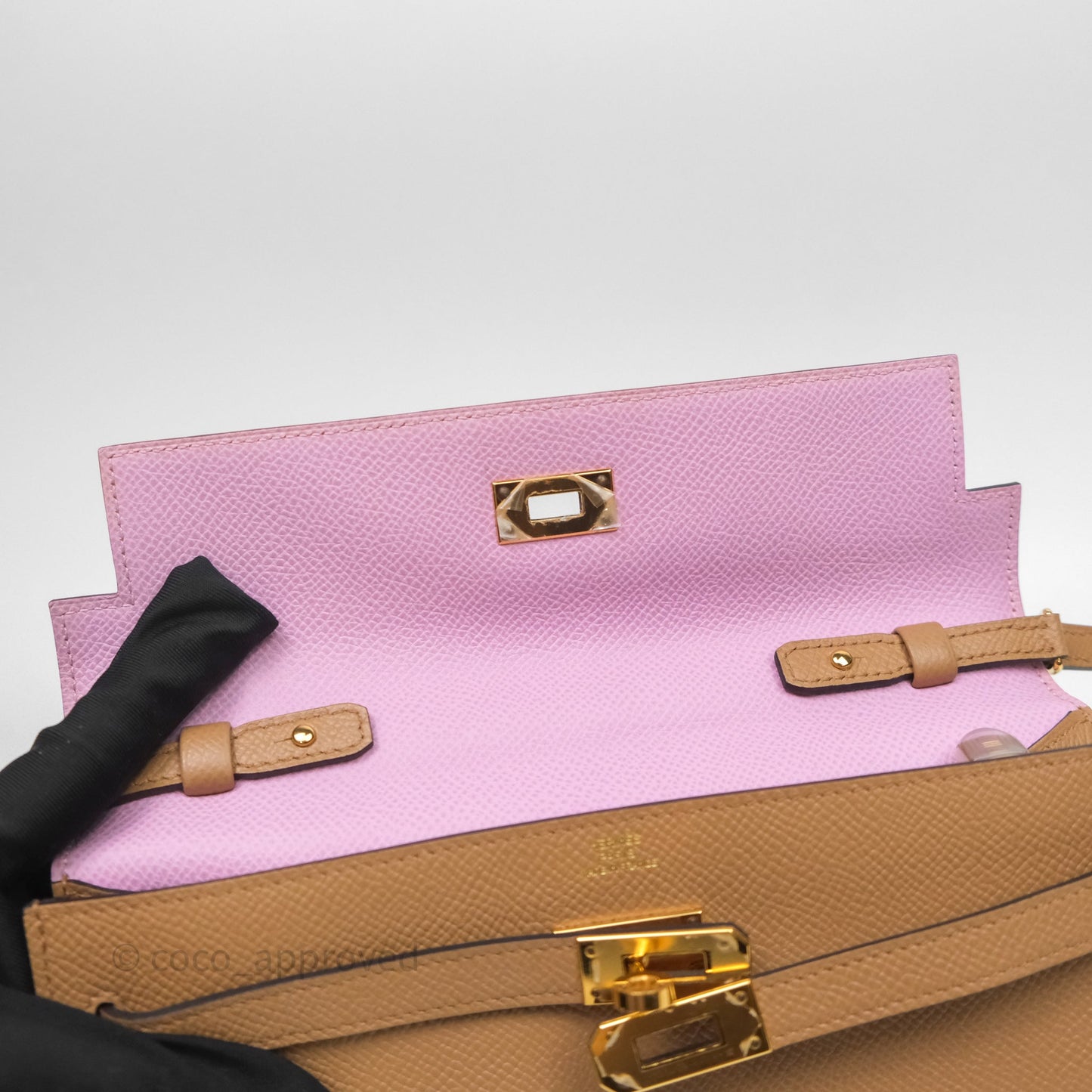Hermès Kelly To Go Wallet Chai 0M Epsom Gold Hardware