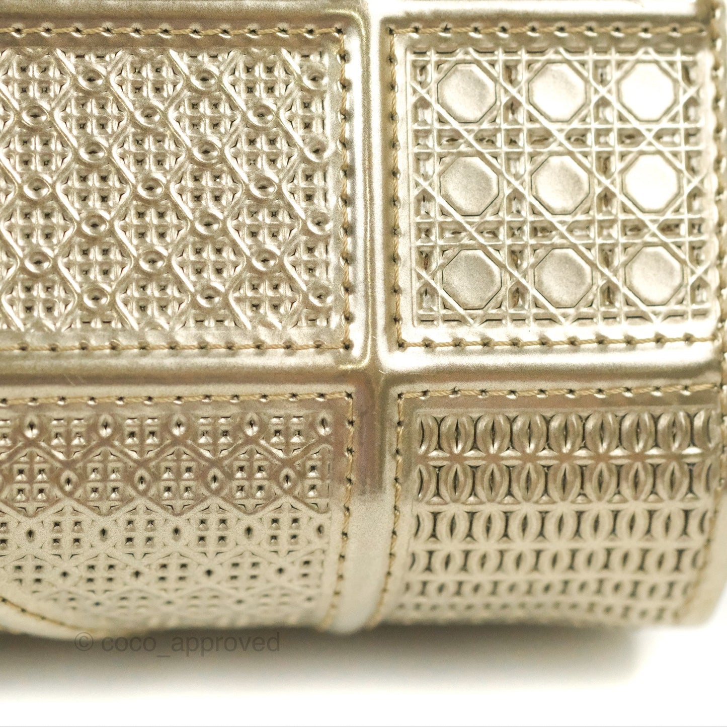 Christian Dior Diorama Clutch with Chain Metallic Gold Gold Hardware