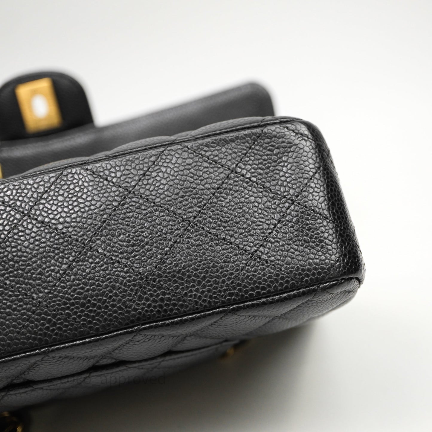 Chanel Classic M/L Medium Flap Quilted Black Caviar Gold Hardware
