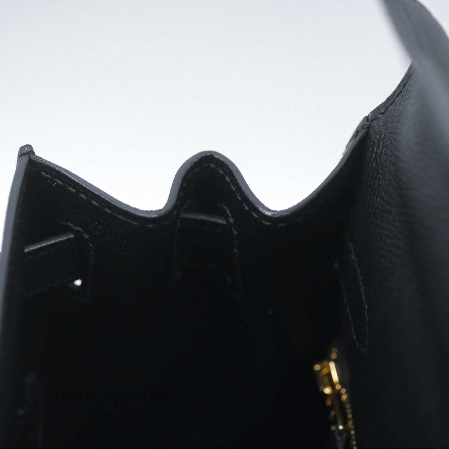 Hermès Kelly 28 Sellier Noir Black 89 Epsom Gold Hardware