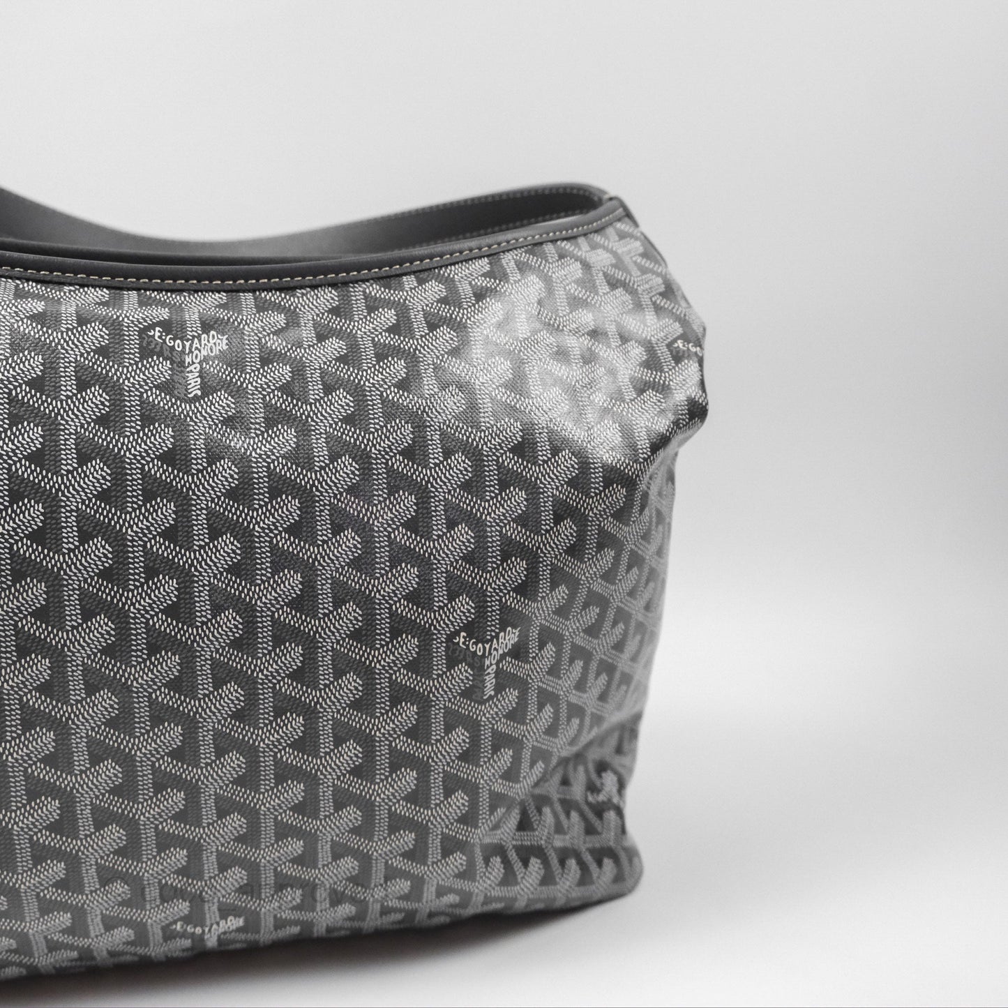Goyard Bohème Hobo Bag Grey Goyardine Canvas