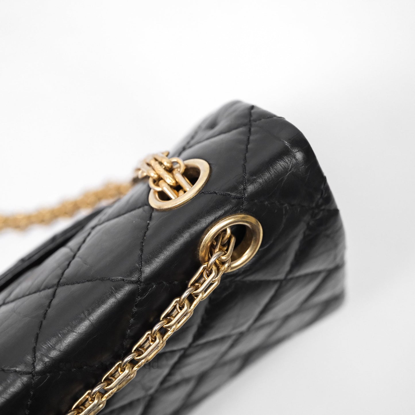 Chanel Reissue 226 Quilted Aged Calfskin Black Aged Gold Hardware
