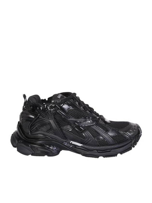 Luxury Balenciaga Runner Low Top Sneakers Black