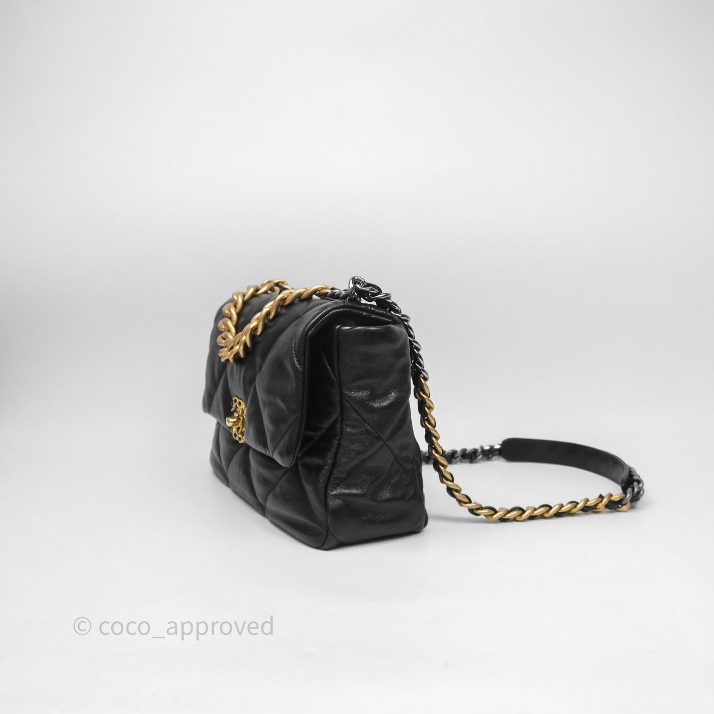 Chanel 19 Medium Black Mixed Hardware