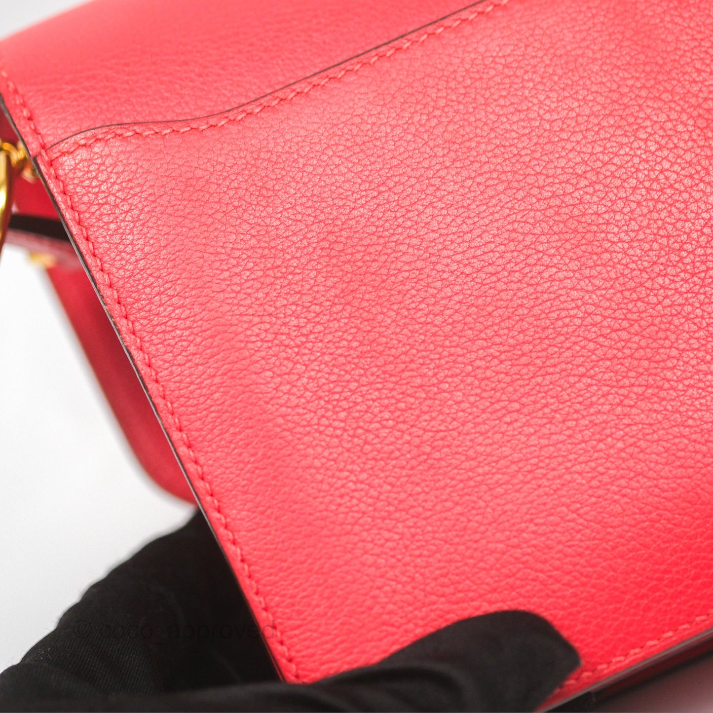 Hermès Roulis Mini 18 Rouge De Coeur Evercolor Permabrass Hardware