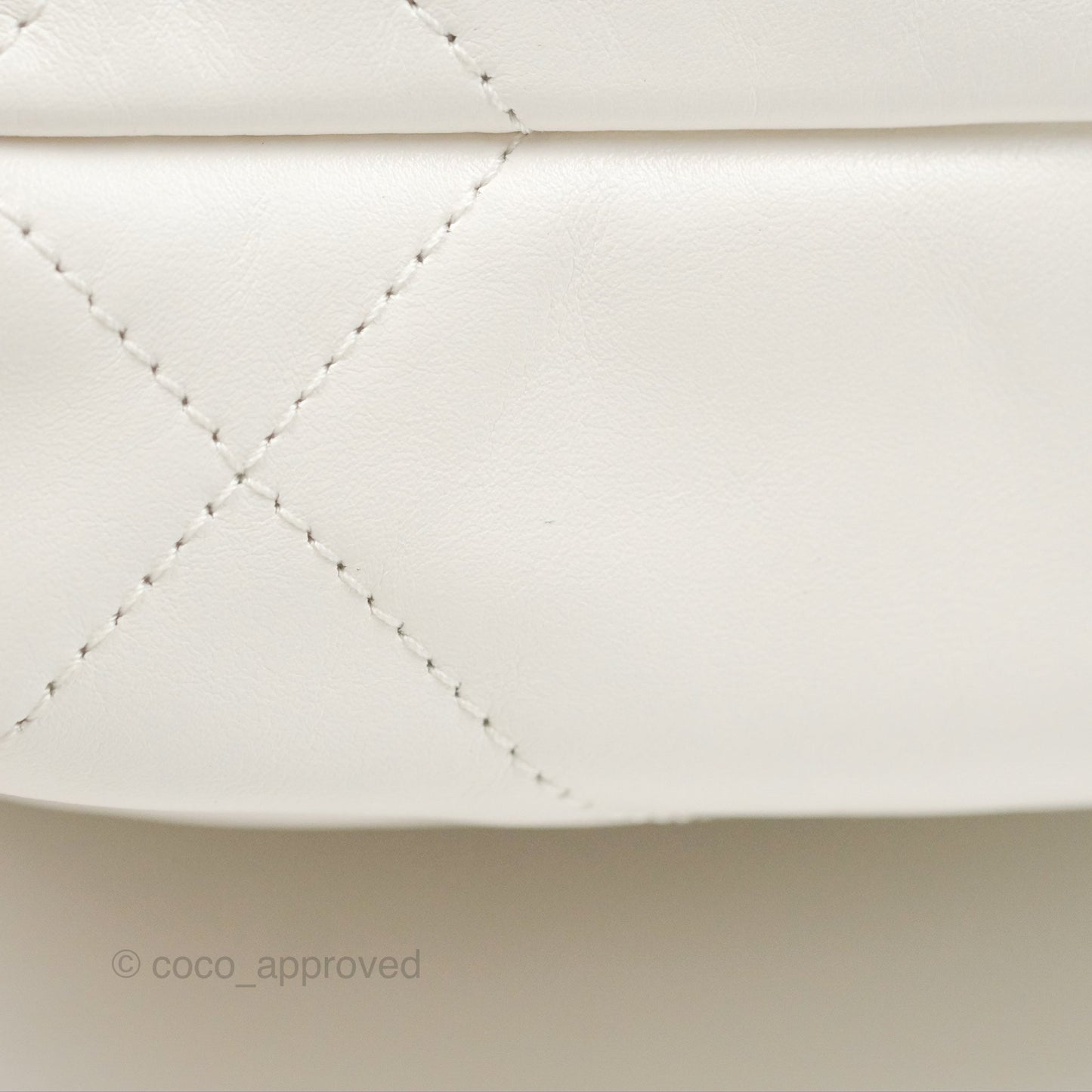 Chanel 22 Mini Bag White Crumpled Calfskin