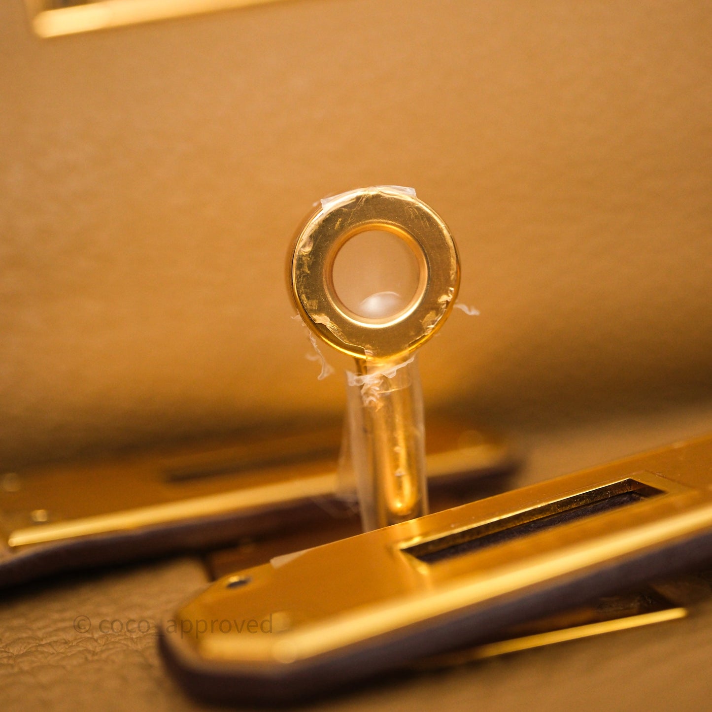 Hermès Kelly 28 Biscuit 4B Togo Gold Hardware