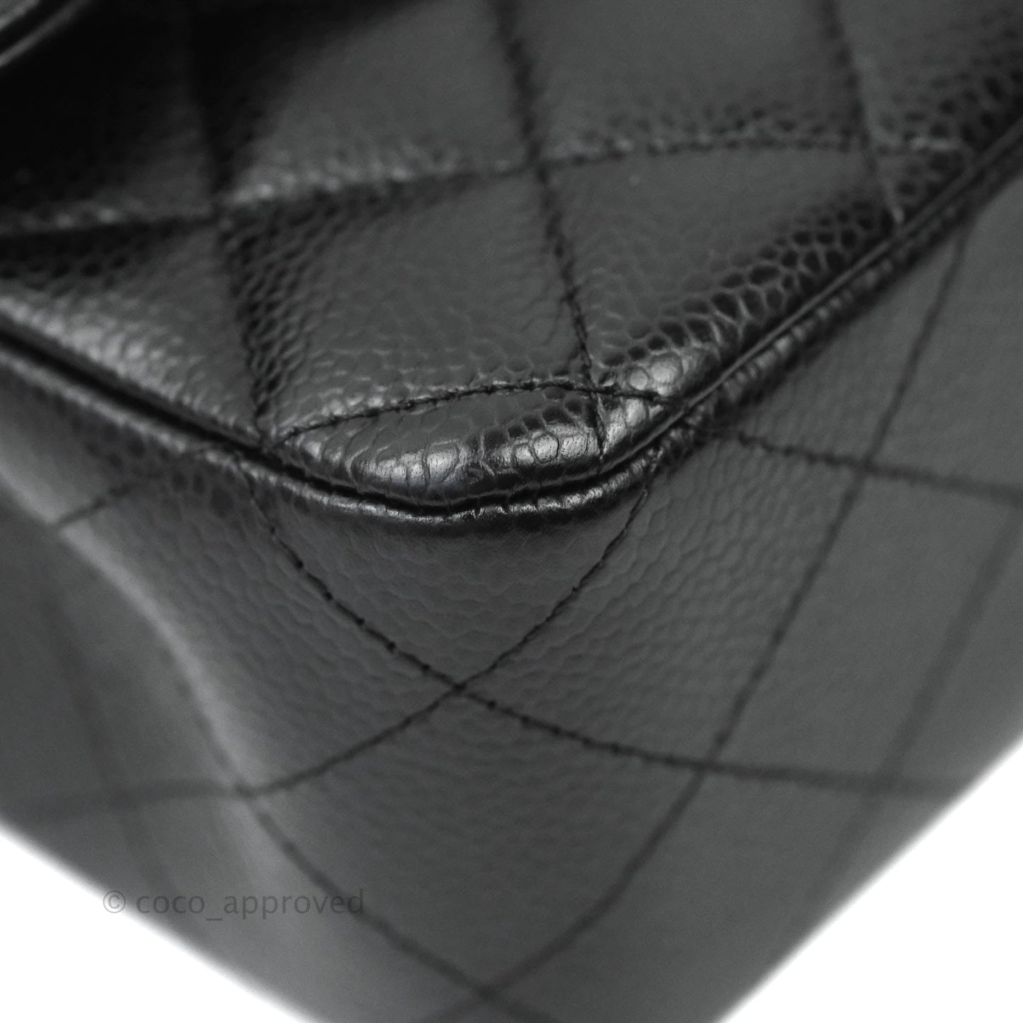 Chanel Quilted M/L Medium Double Flap Black Caviar Gold Hardware