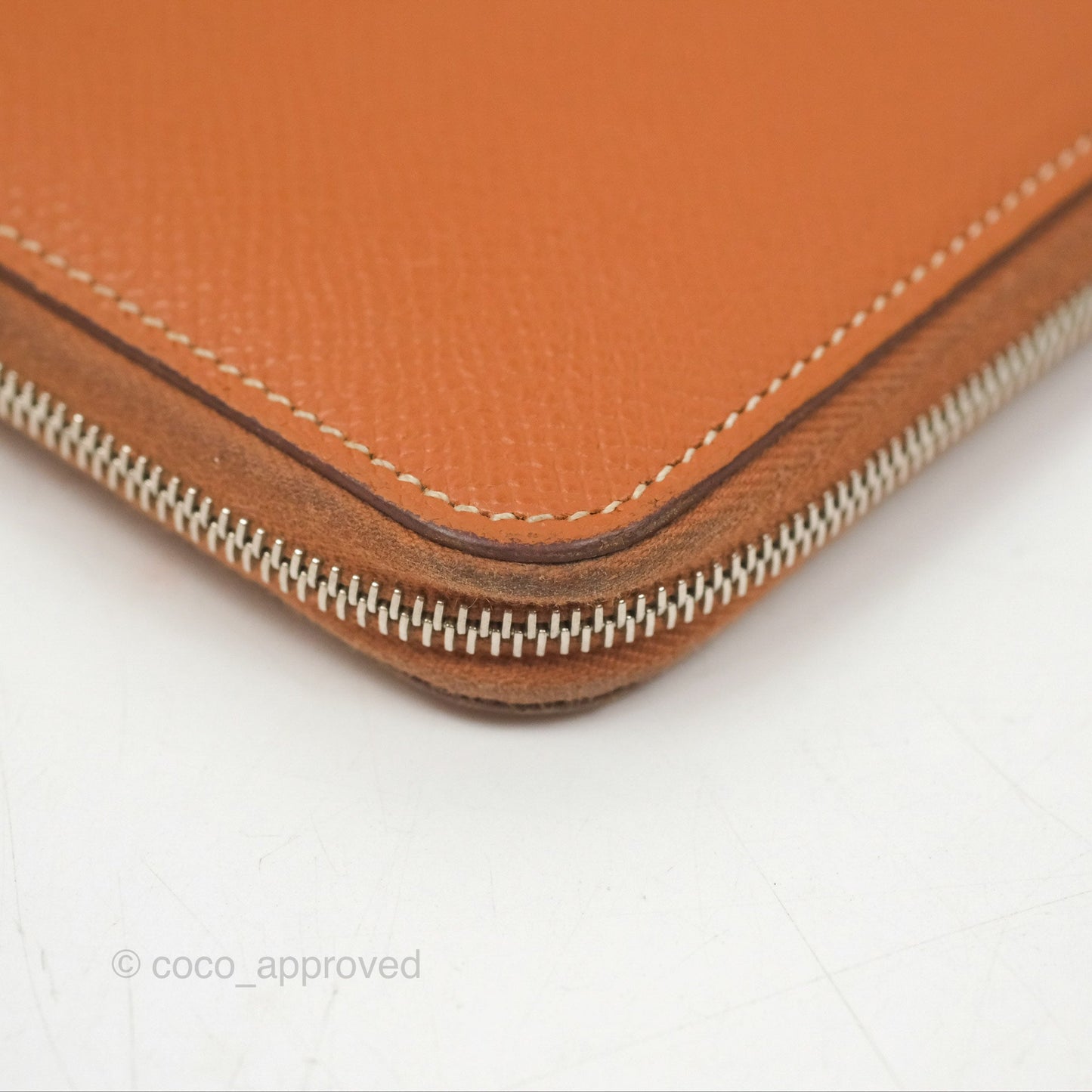 Hermès Silk In Classique Long Wallet Gold Epsom