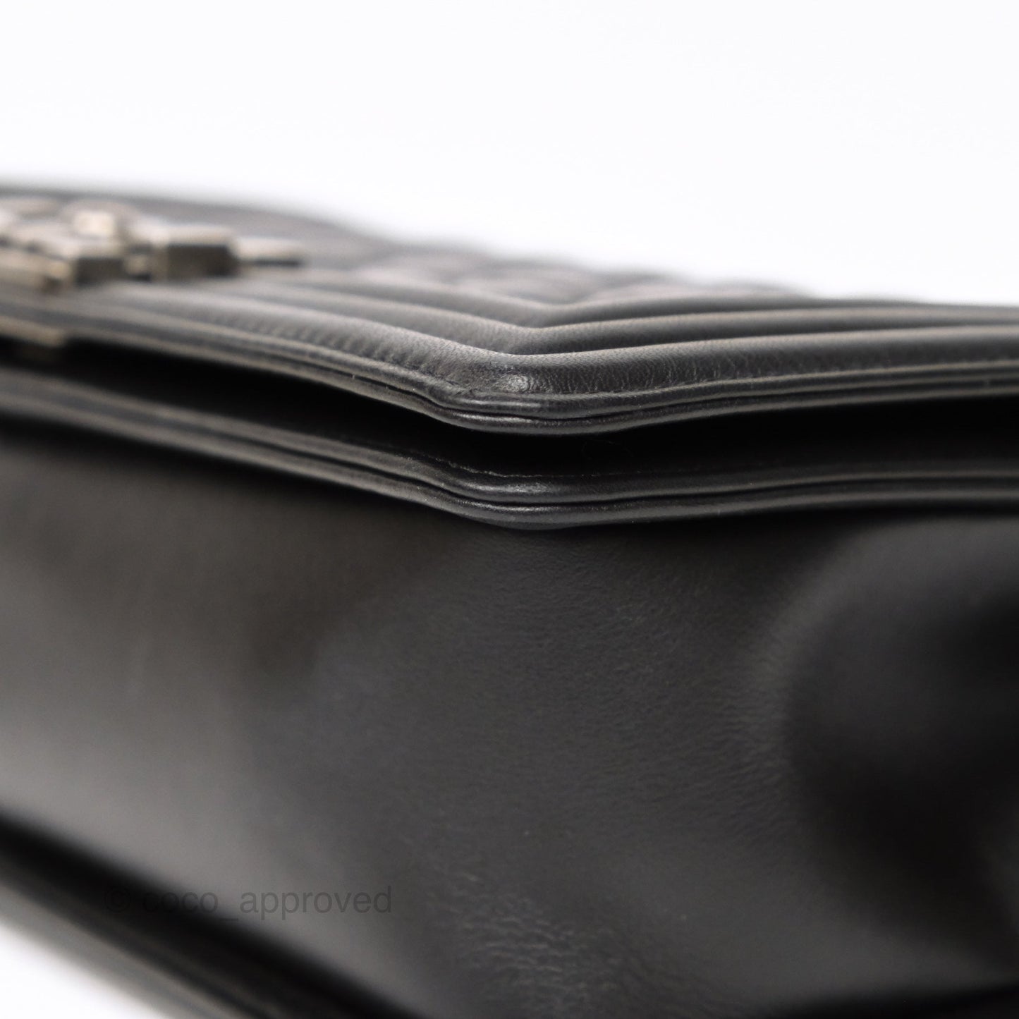 Chanel Medium Boy Quilted Black Calfskin Ruthenium Hardware