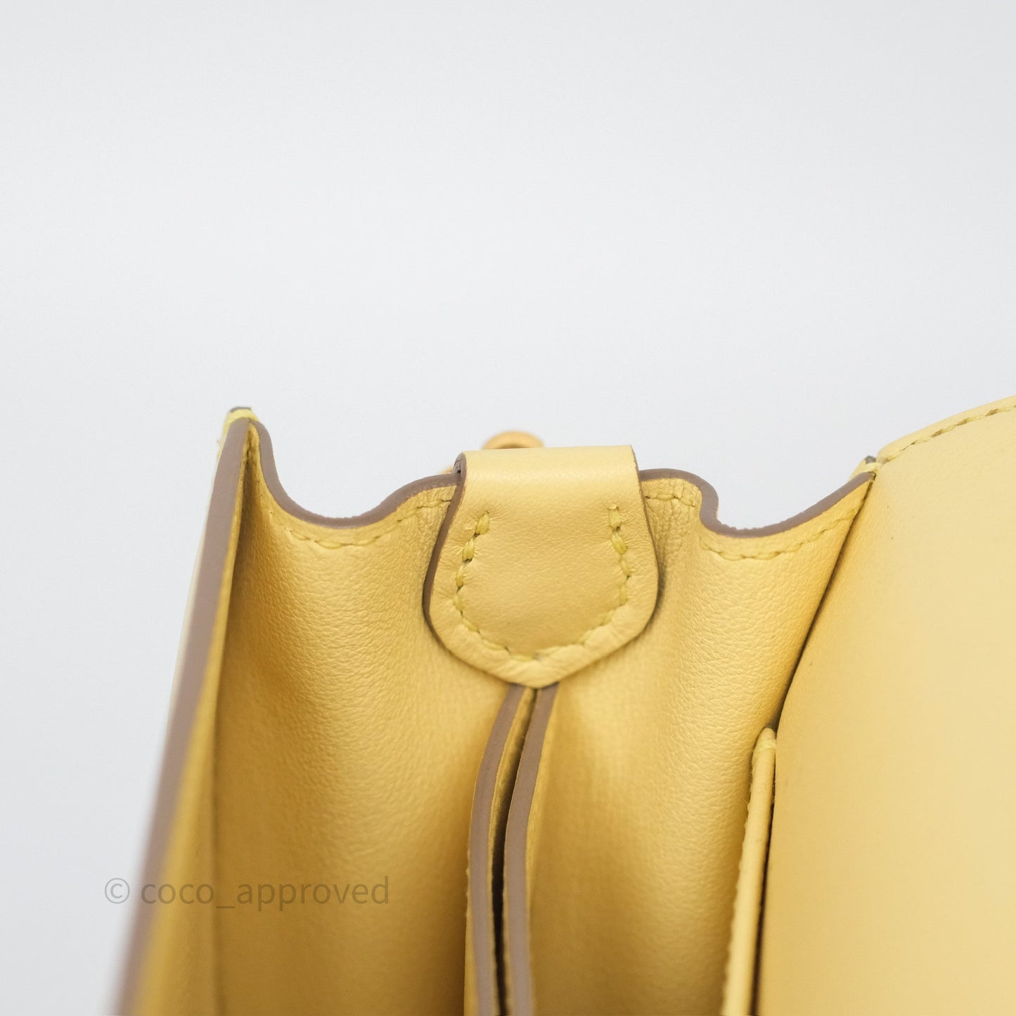 Hermès Roulis Mini 18 Jaune Poussin 1Z Swift Gold Hardware