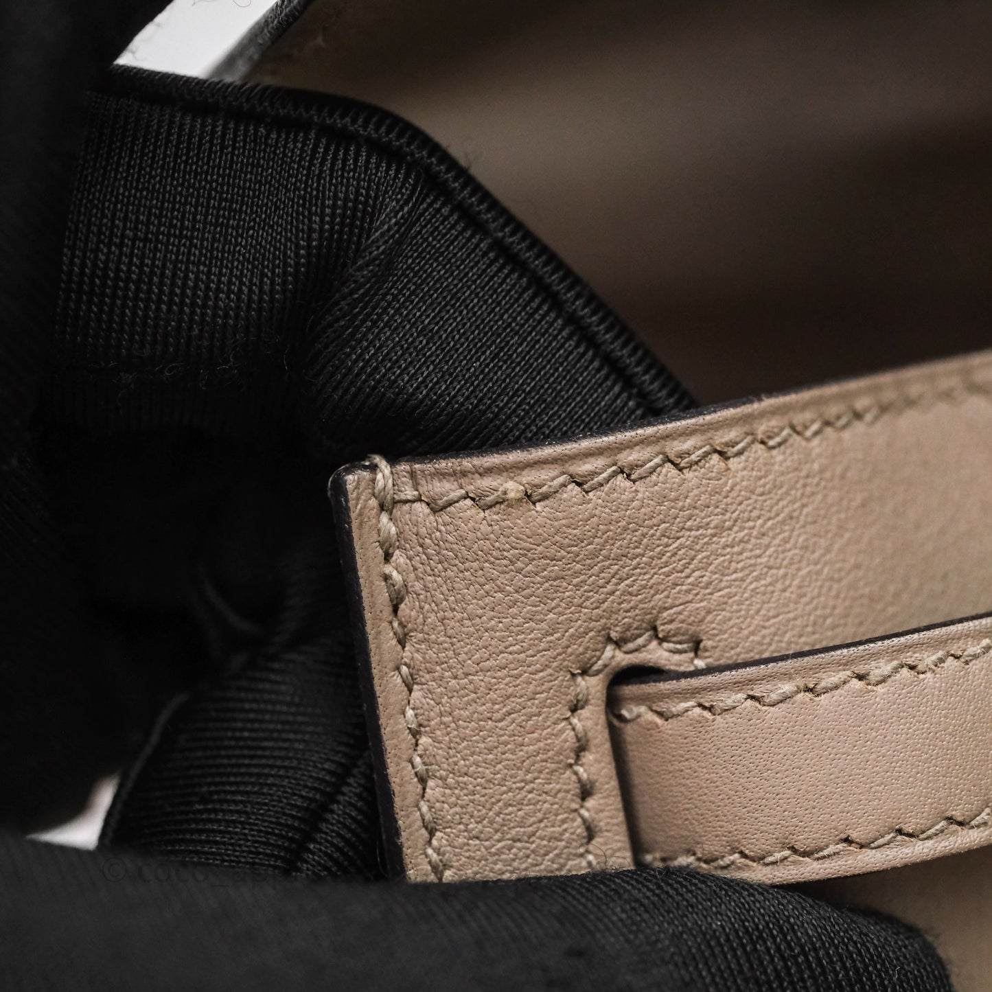 Hermès Kelly Pochette Gris Asphalte M8 Swift Gold Hardware